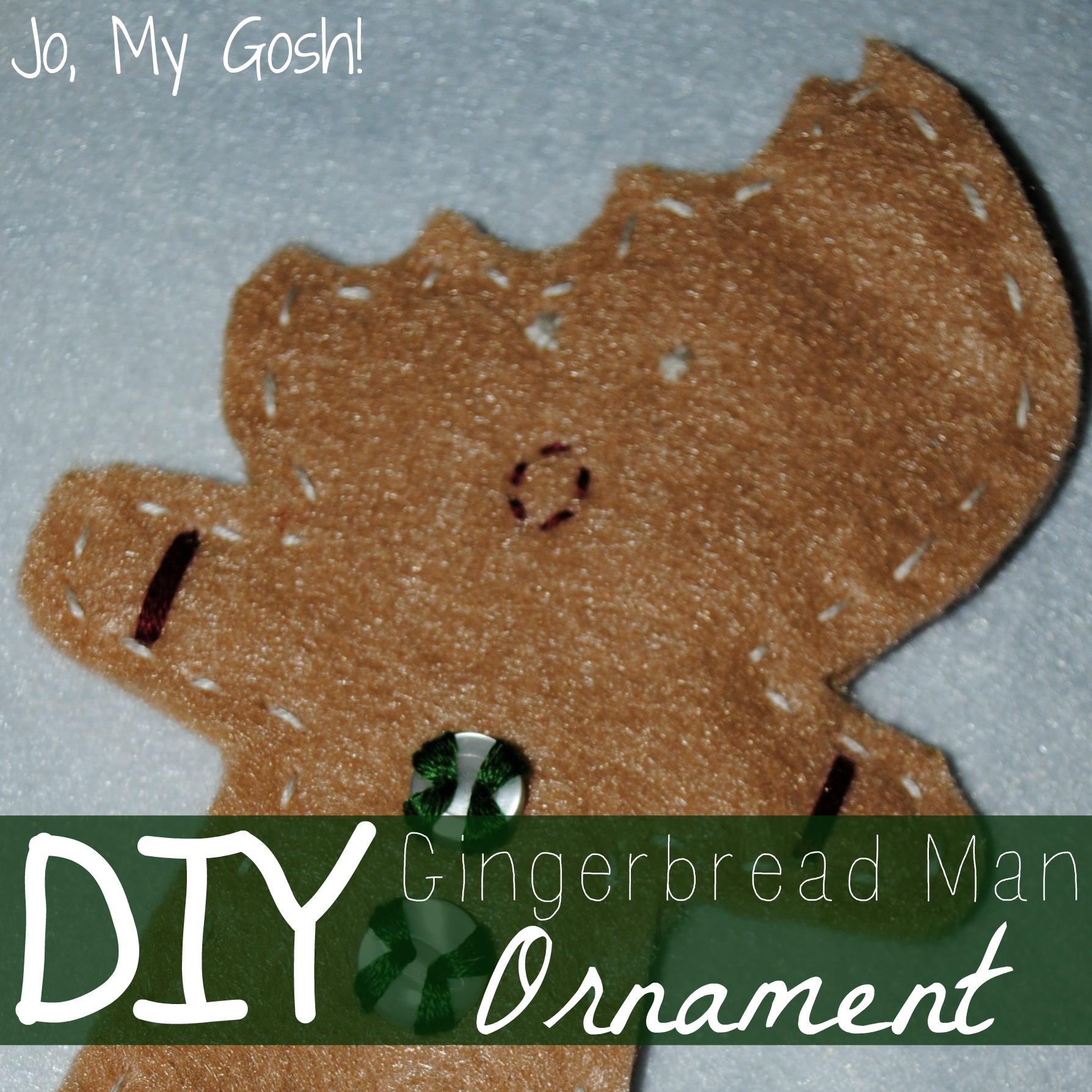Alternative gingerbread man felt ornament-- tutorial and pattern are linked!