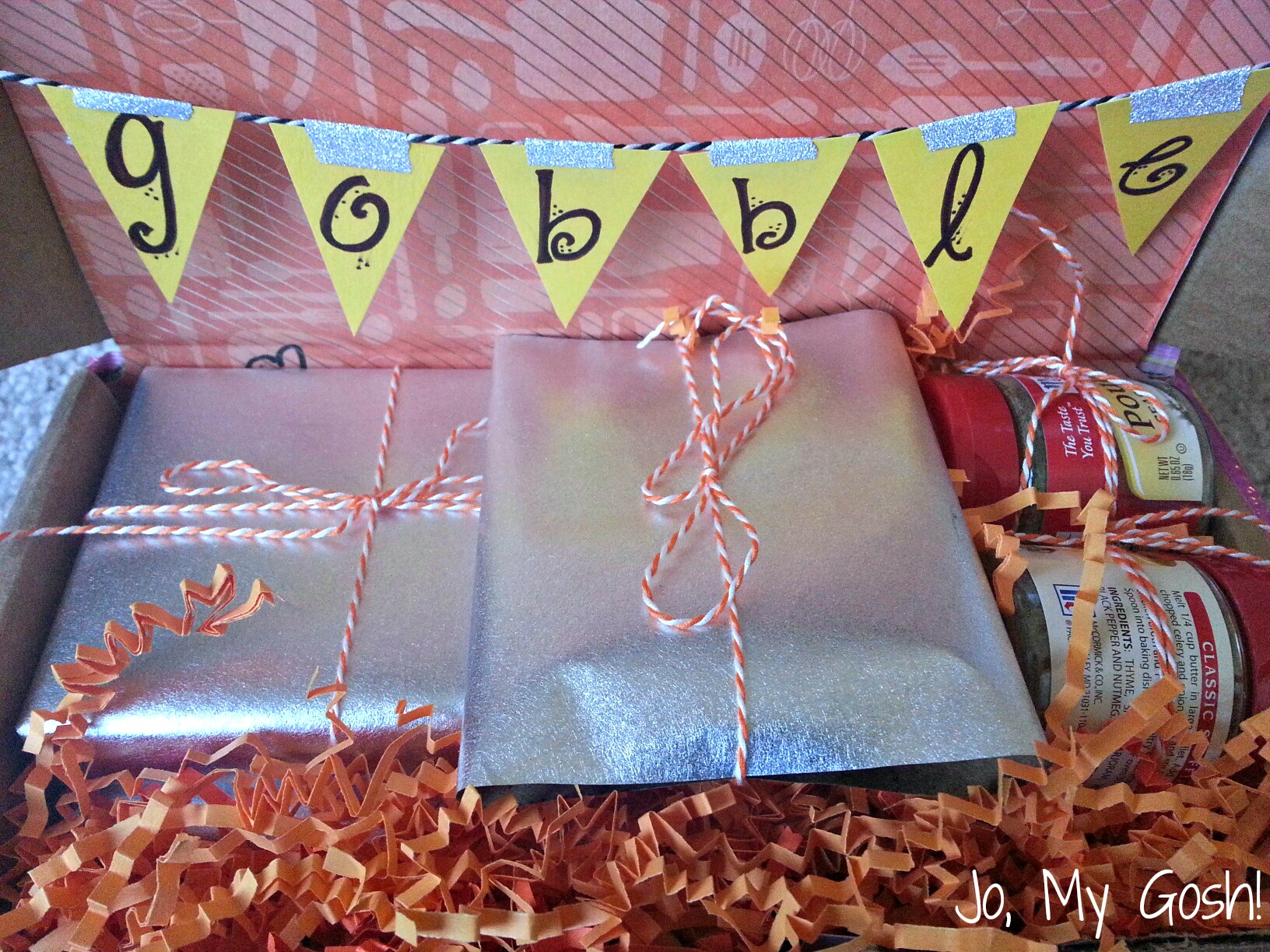 Thanksgiving bunting care package idea